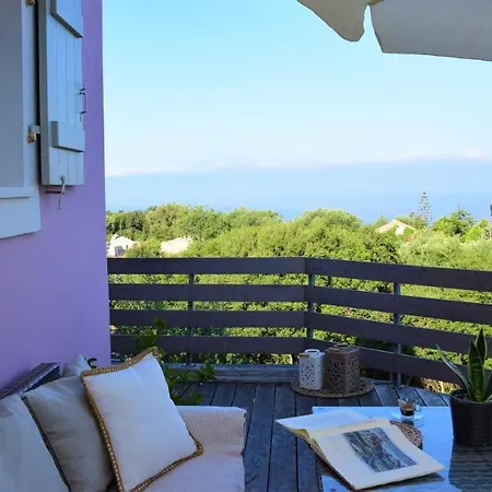 Holiday home Authentic Kefalonia - Pinecone